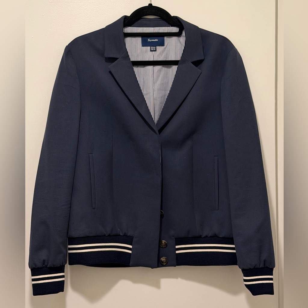 Faonnable Women’s Navy Bomber-Blazer Hybrid Eu42/Us10